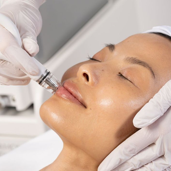 DiamondGlow Featured Image